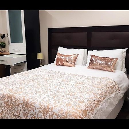 יוהנסבורג Garden Top Hotel מראה חיצוני תמונה