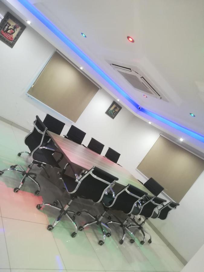 יוהנסבורג Garden Top Hotel מראה חיצוני תמונה