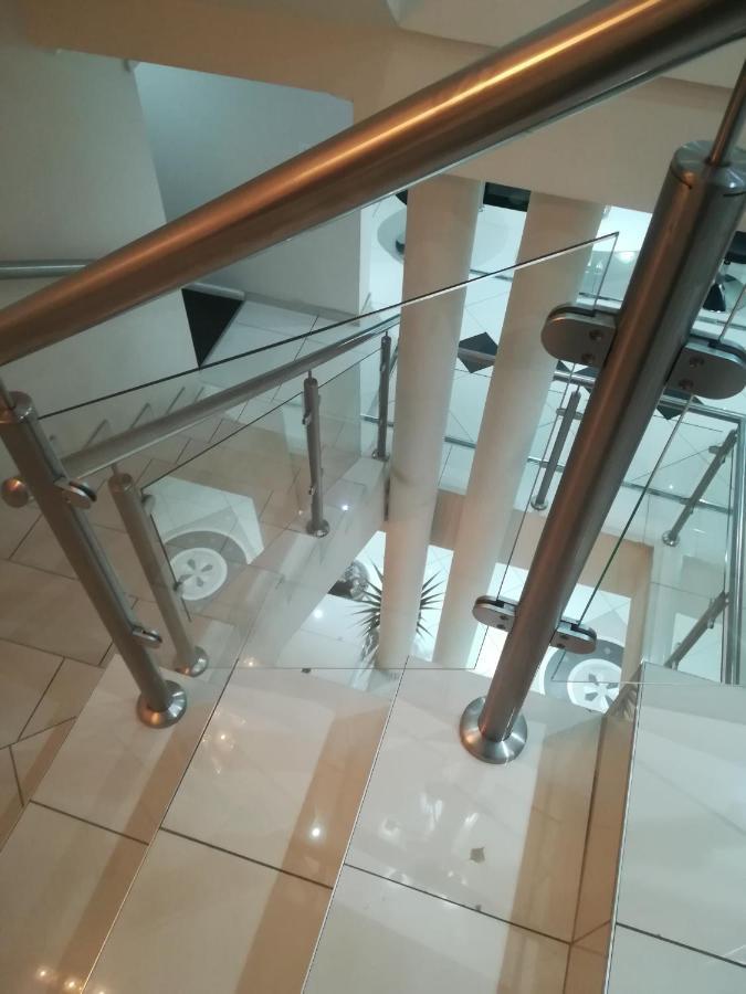 יוהנסבורג Garden Top Hotel מראה חיצוני תמונה