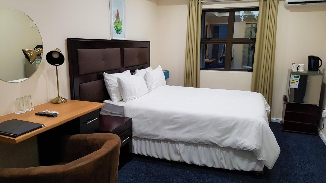 יוהנסבורג Garden Top Hotel מראה חיצוני תמונה