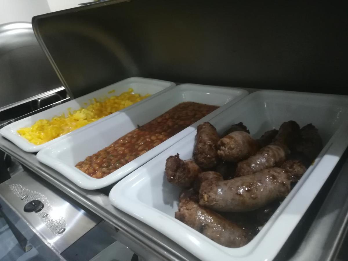 יוהנסבורג Garden Top Hotel מראה חיצוני תמונה