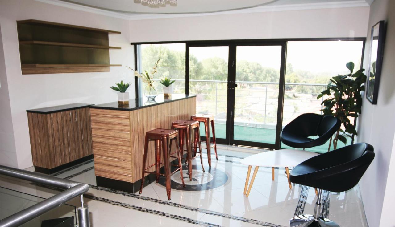 יוהנסבורג Garden Top Hotel מראה חיצוני תמונה